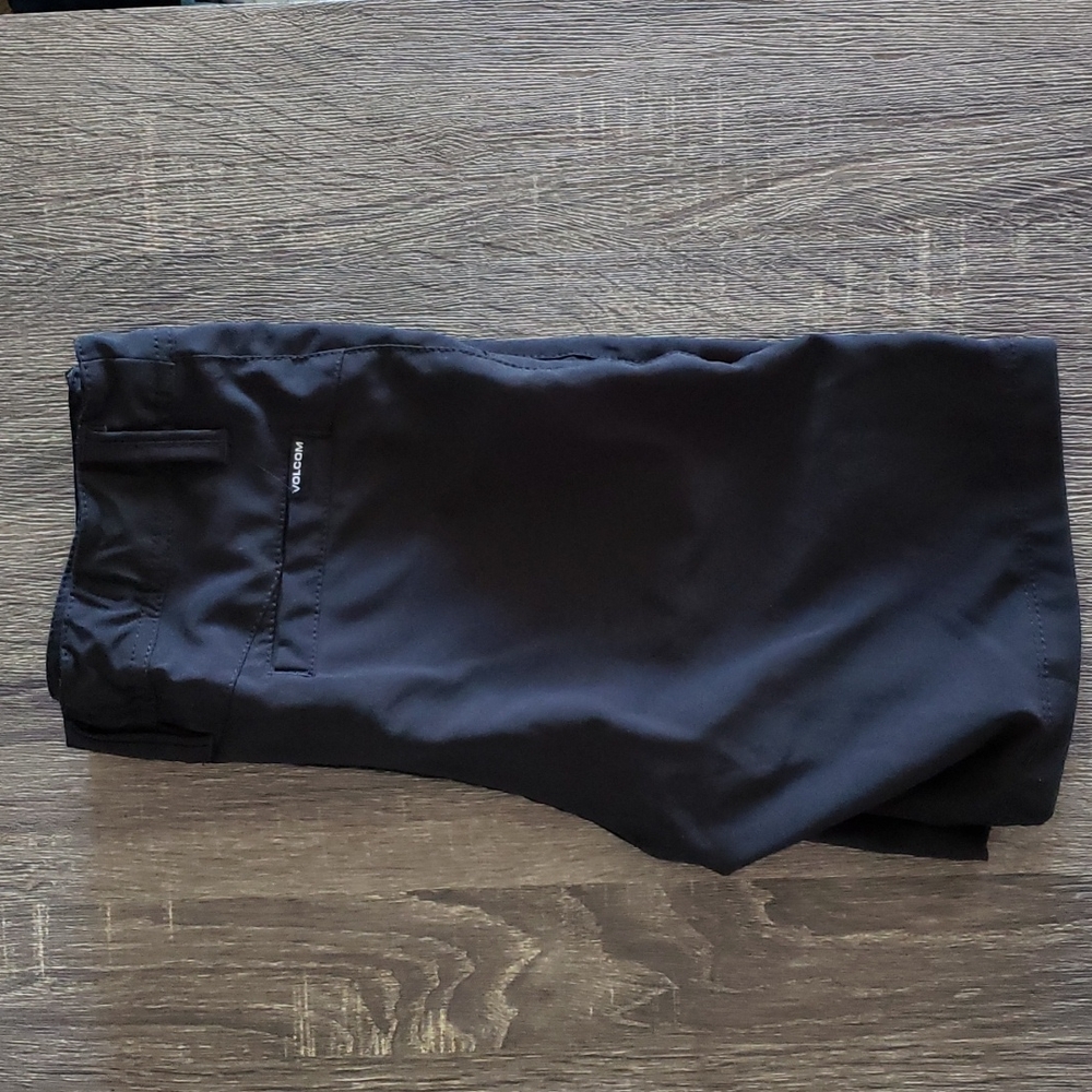 Volcom hybrid shorts